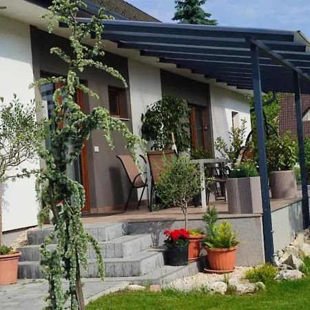 Apartament Katang Vendeghaz