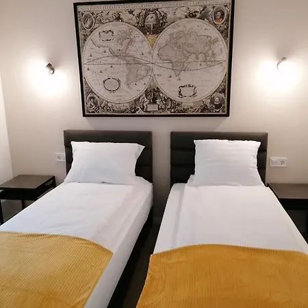 Katang Vendeghaz Tardosbanya